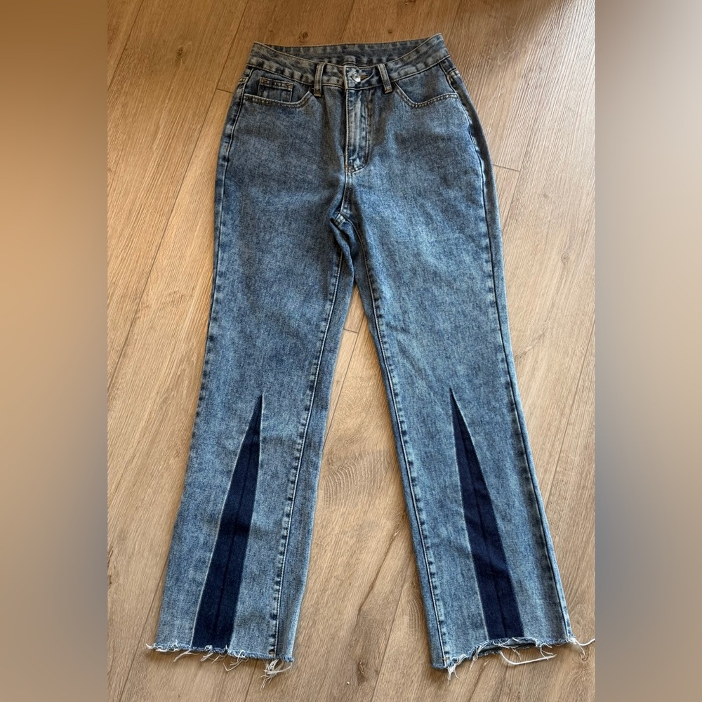 Shein Women's Wide Leg High Rise Two-Toned Design Jeans Size 27